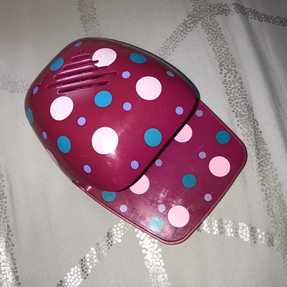 Avon Going Dotty Nail Dryer